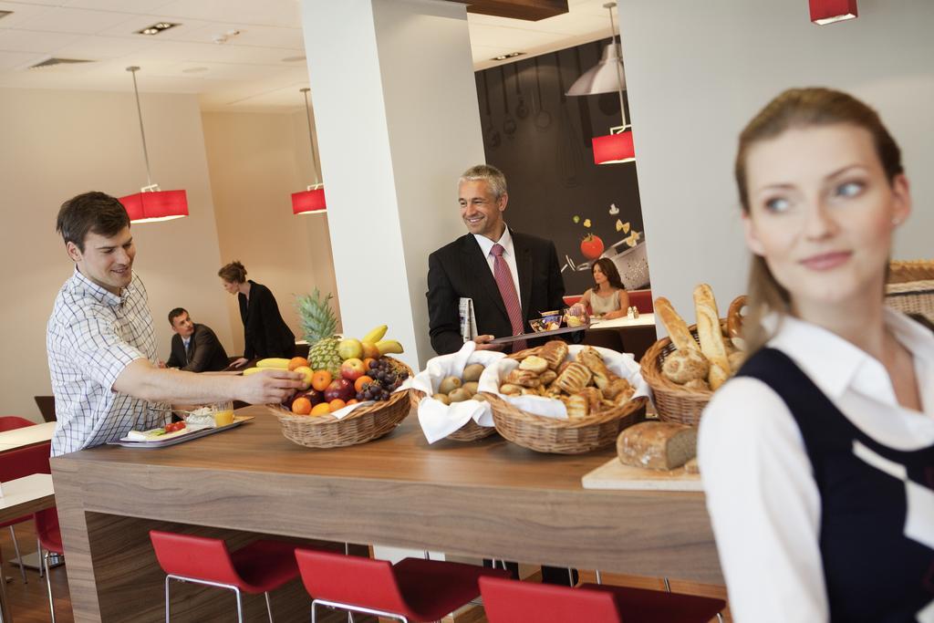 Hotel Ibis Kielce Centrum Eksteriør billede