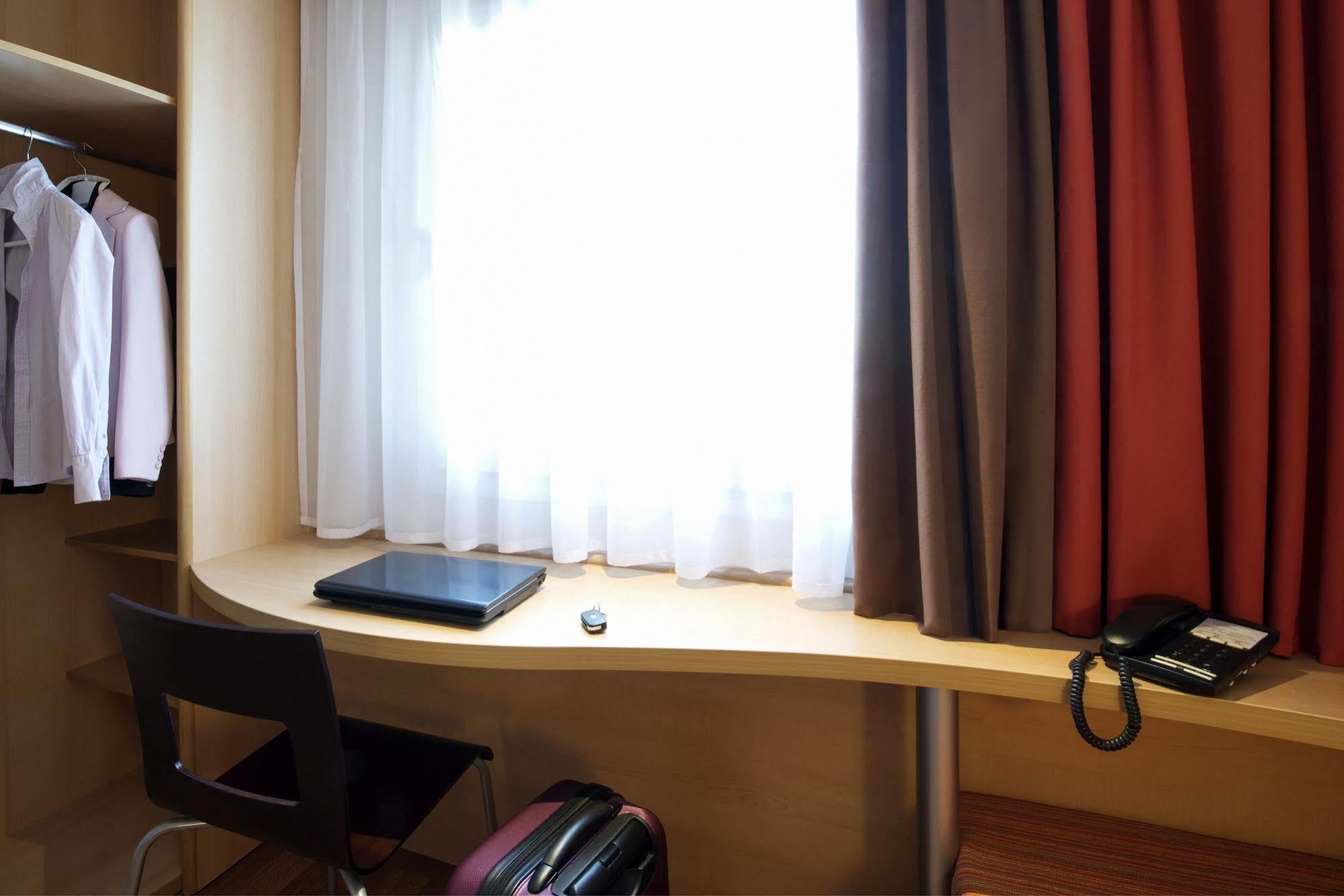 Hotel Ibis Kielce Centrum Eksteriør billede